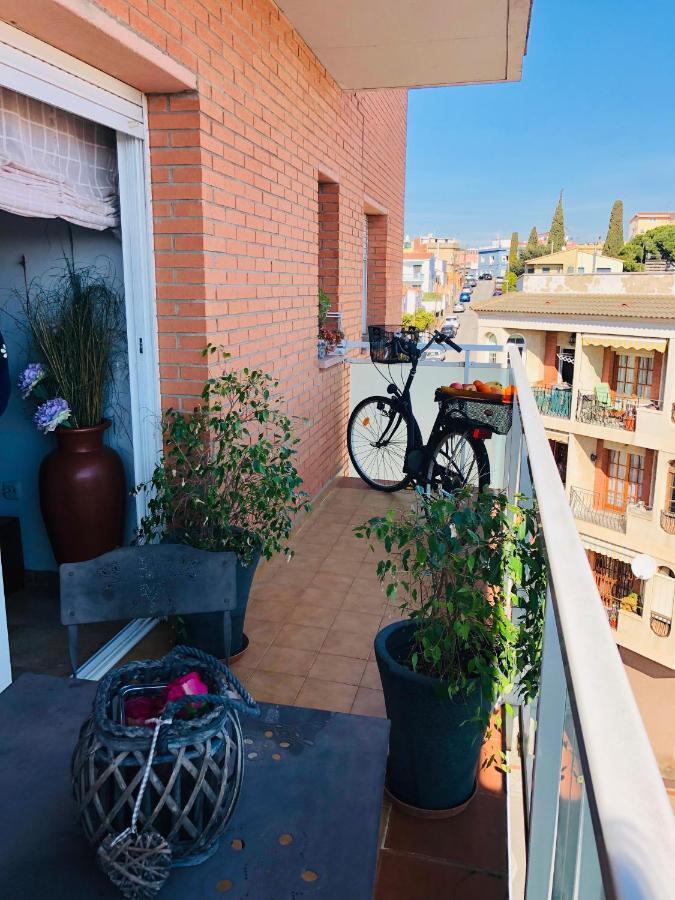 Apartamento Con Terraza Y Piscina En マルグラット・デ・マル エクステリア 写真